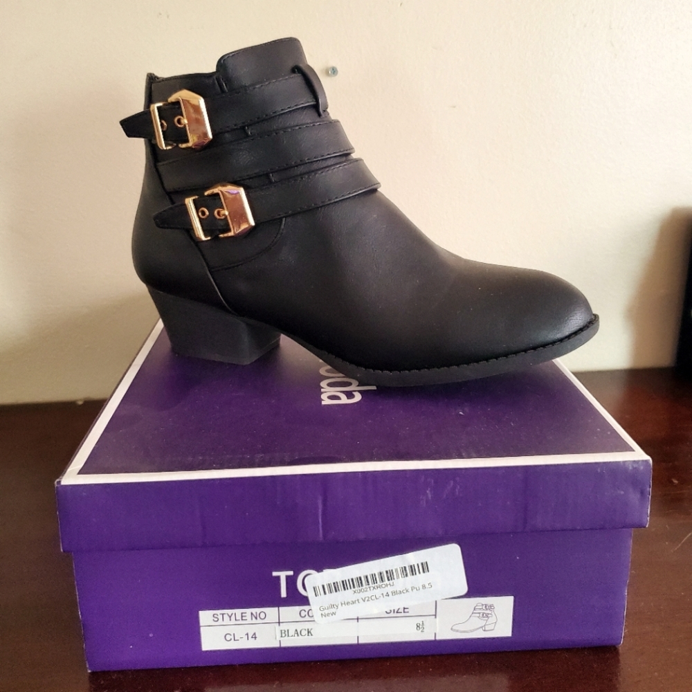 MIB Top Moda Ankle Boots. Size 8.5 M.
